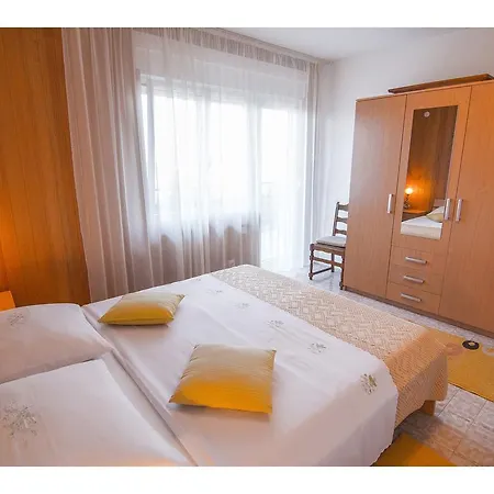 Апартаменты Miranda Слатине