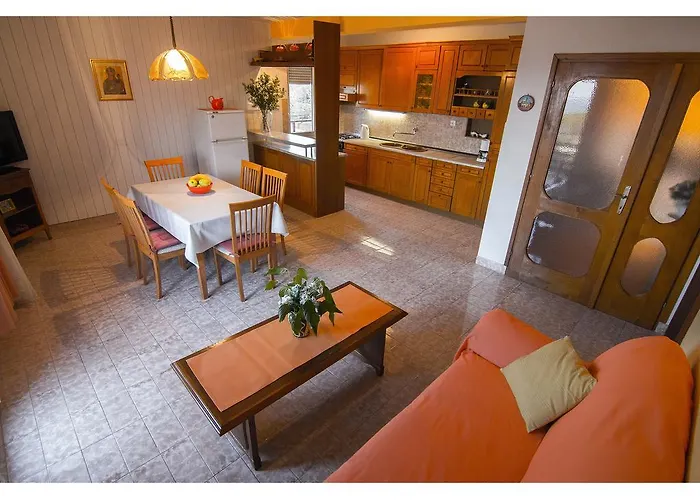 Miranda Apartament Slatine